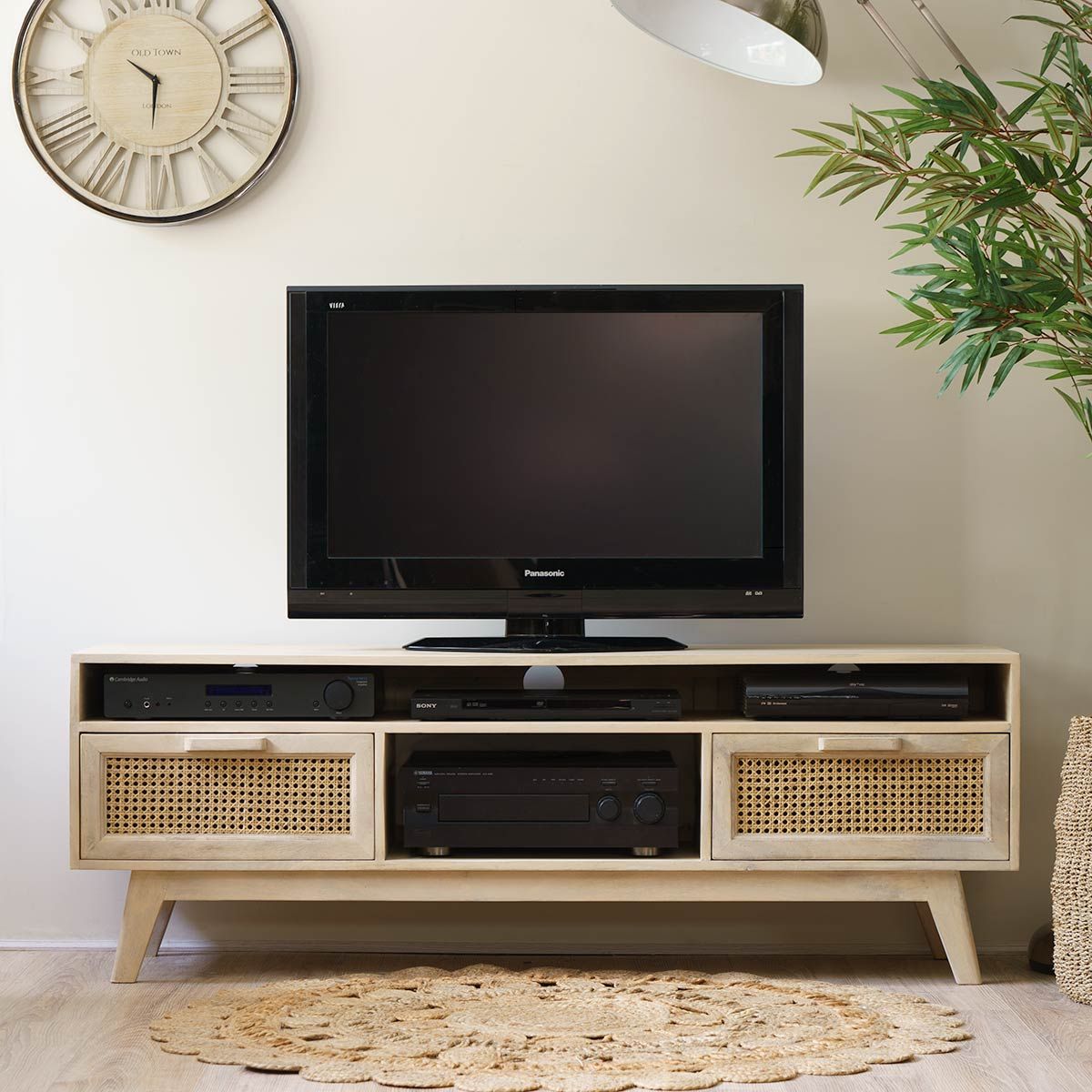 Castor TV Unit