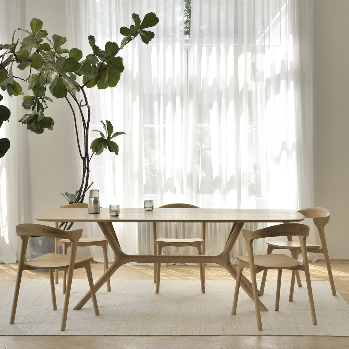 Hexa Dining Table