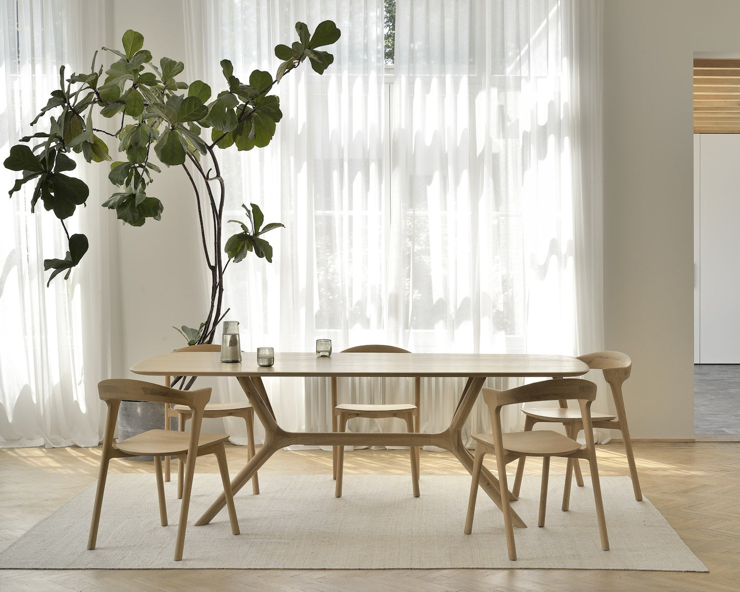 Hexa Dining Table